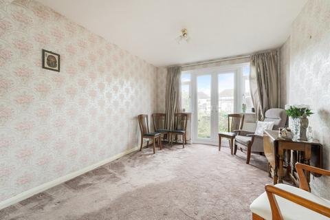 30 Templecombe Way, Morden, SM4 4JG