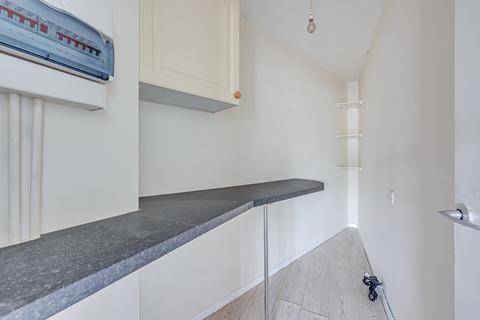 27 Rawnsley Avenue, Mitcham, CR4 4BS