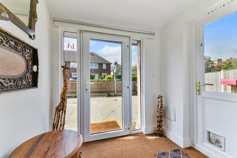 1a Croxden Walk, Morden, SM4 6JY
