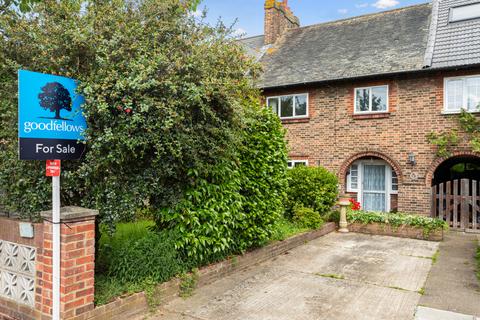 4 bedroom terraced house for sale, Mawson Close, London SW20