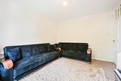 138 Hatfeild Mead, Morden, SM4 5PG