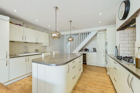 Chantilly Ashfield Road, Midhurst, GU29 9JX