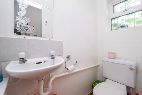 3 Claymore Close, Morden, SM4 5PS