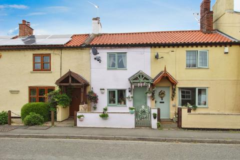 2 bedroom cottage for sale, Pattersons Cottages, Chapel Haddlesey YO8