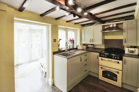 2 bedroom cottage for sale, Pattersons Cottages, Chapel Haddlesey YO8