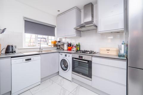158 Tudor Drive, Morden, SM4 4PG