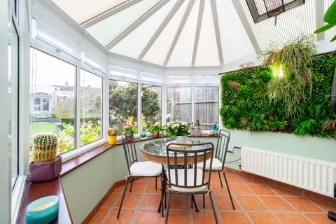 161 Tudor Drive, Morden, SM4 4PJ