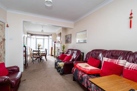 477 Gander Green Lane, Cheam, Sutton, SM3 9RA
