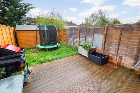 45 Chelsea Gardens, Cheam, Sutton, SM3 9TN