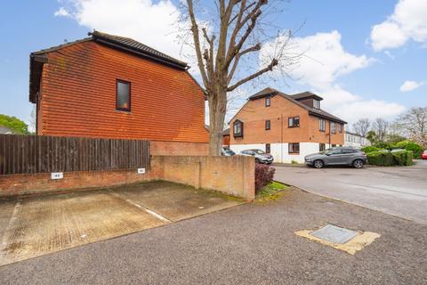 45 Chelsea Gardens, Cheam, Sutton, SM3 9TN