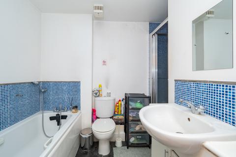 2 Aragon Place, Morden, SM4 4QD