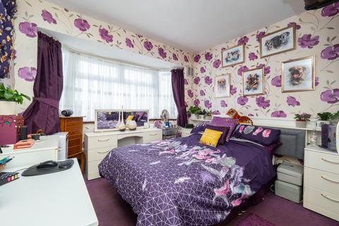 268 Kingsbridge Road, Morden, SM4 4PZ