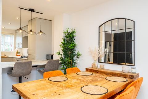 5 Aragon Place, Morden, SM4 4QD