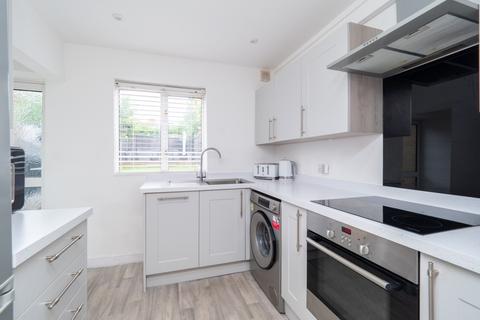 204 Ridge Road, Sutton, SM3 9LS