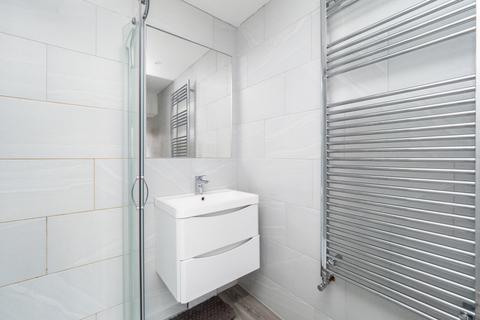 204 Ridge Road, Sutton, SM3 9LS