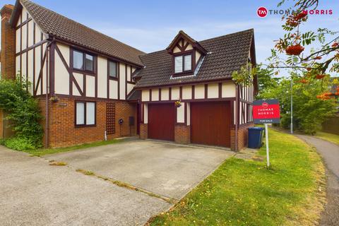 5 bedroom detached house for sale, Osprey Close, Huntingdon PE29