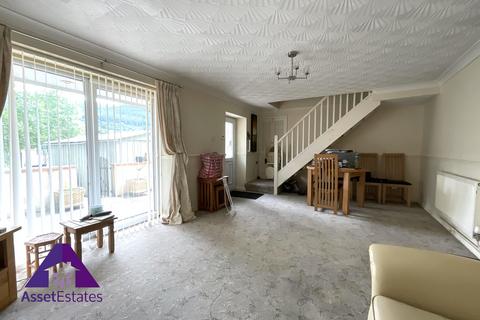 2 bedroom end of terrace house for sale, Green Villas, Penybont, Abertillery, NP13 1QW