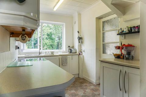 250 White Road, Quinton, Birmingham, B32 2SZ