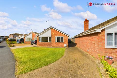 2 bedroom bungalow for sale, Rockingham Road, Huntingdon PE28