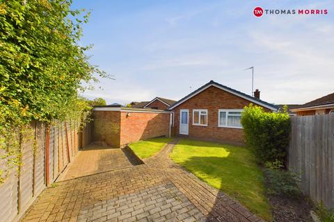 2 bedroom bungalow for sale, Rockingham Road, Huntingdon PE28