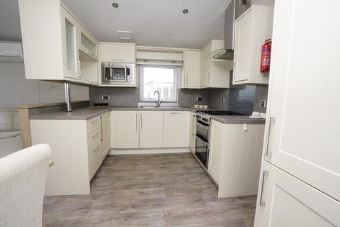 2 bedroom static caravan for sale, Pegwell Bay Holiday Park