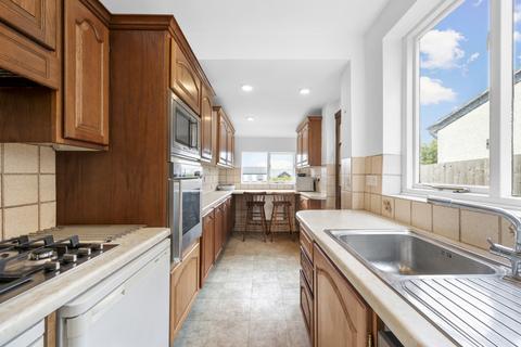 11 Cheyne Hill, Surbiton, KT5 8BL