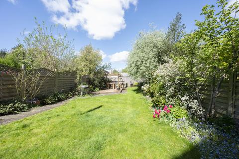 29 Derby Road, Surbiton, KT5 9AY