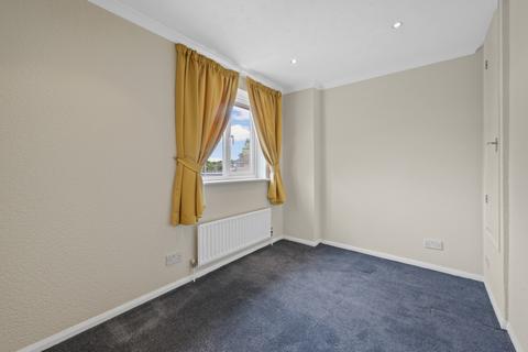 44 Ranyard Close, Chessington, KT9 1HR