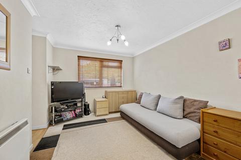 2 bedroom terraced house for sale, Vale Road South, Surbiton KT6