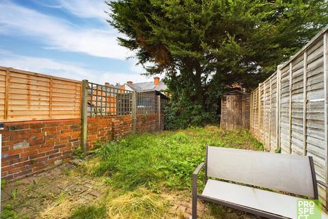 18 Connaught Road, Reading, RG30 2UP