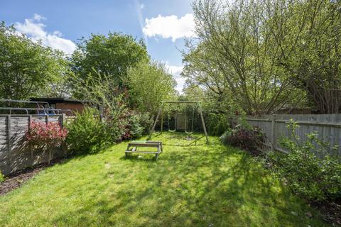 264 Raeburn Avenue, Surbiton, KT5 9EE