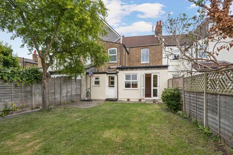 11 Queens Road, New Malden, KT3 6BY