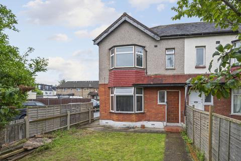 4 bedroom end of terrace house for sale, Hook Road, Surbiton KT6