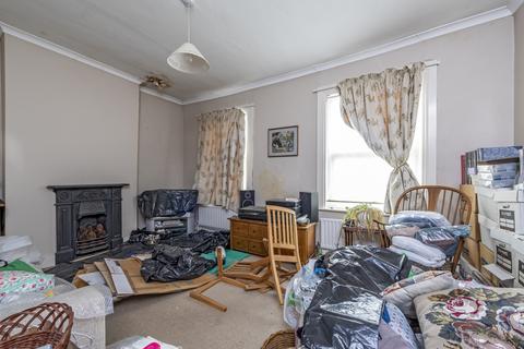 2b Goodenough Road, London, SW19 3QW