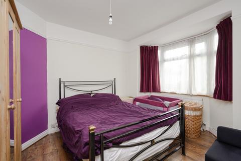 131 Mostyn Road, London, SW19 3LS