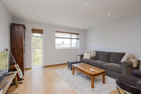 2 bedroom apartment for sale, Graham Road, London SW19