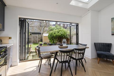 39 Cecil Road, London, SW19 1JR