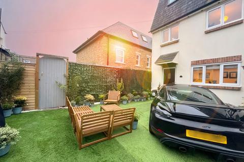 3 bedroom semi-detached house for sale, 548 Kingston Road, London SW20