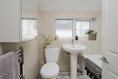 First Floor Flat, 18 Milton Road, London, SW19 8SE