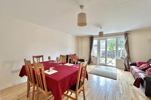 3 bedroom townhouse for sale, Hollendale Walk, Ely, Cambridgeshire