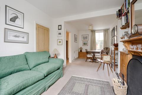 10 William Road, London, SW19 3PL