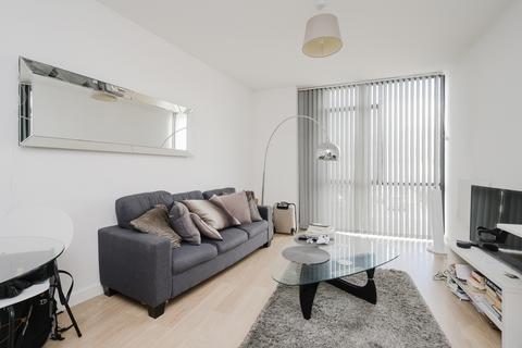 1 bedroom apartment for sale, Durnsford Road, London SW19