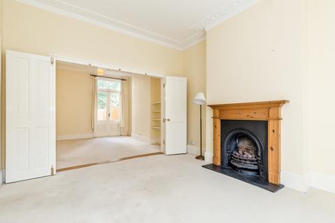 112 Gladstone Road, London, SW19 1QW