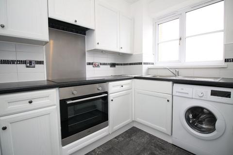 2 bedroom flat to rent, Wheatsheaf Close, Isle of Dogs, E14