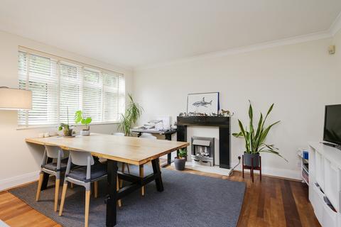 2 bedroom apartment for sale, Ravenscar Lodge, Wimbledon SW20