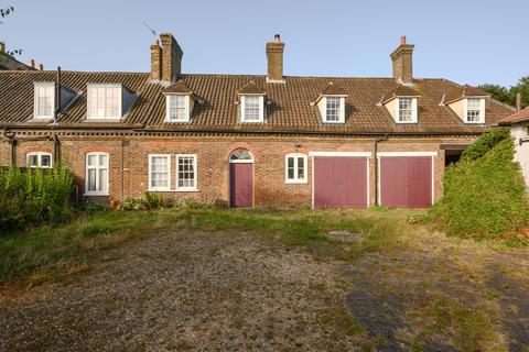 3 bedroom terraced house for sale, West Side Common, Wimbledon Common SW19