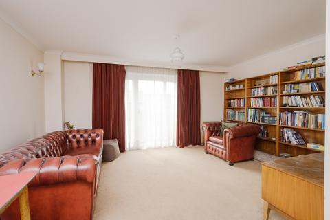 3 bedroom terraced house for sale, Heights Close, London SW20