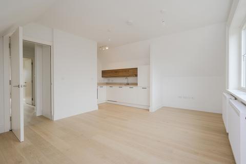 2 bedroom apartment for sale, Blenheim Road, London SW20