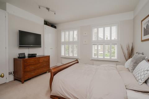 2 bedroom terraced house for sale, Thornton Road, Wimbledon SW19