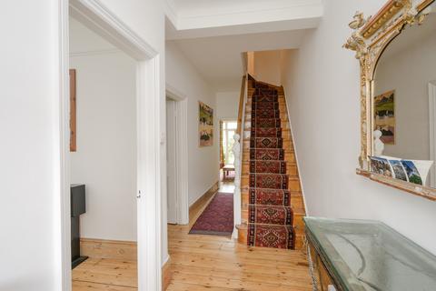 20 Midmoor Road, London, SW19 4JD